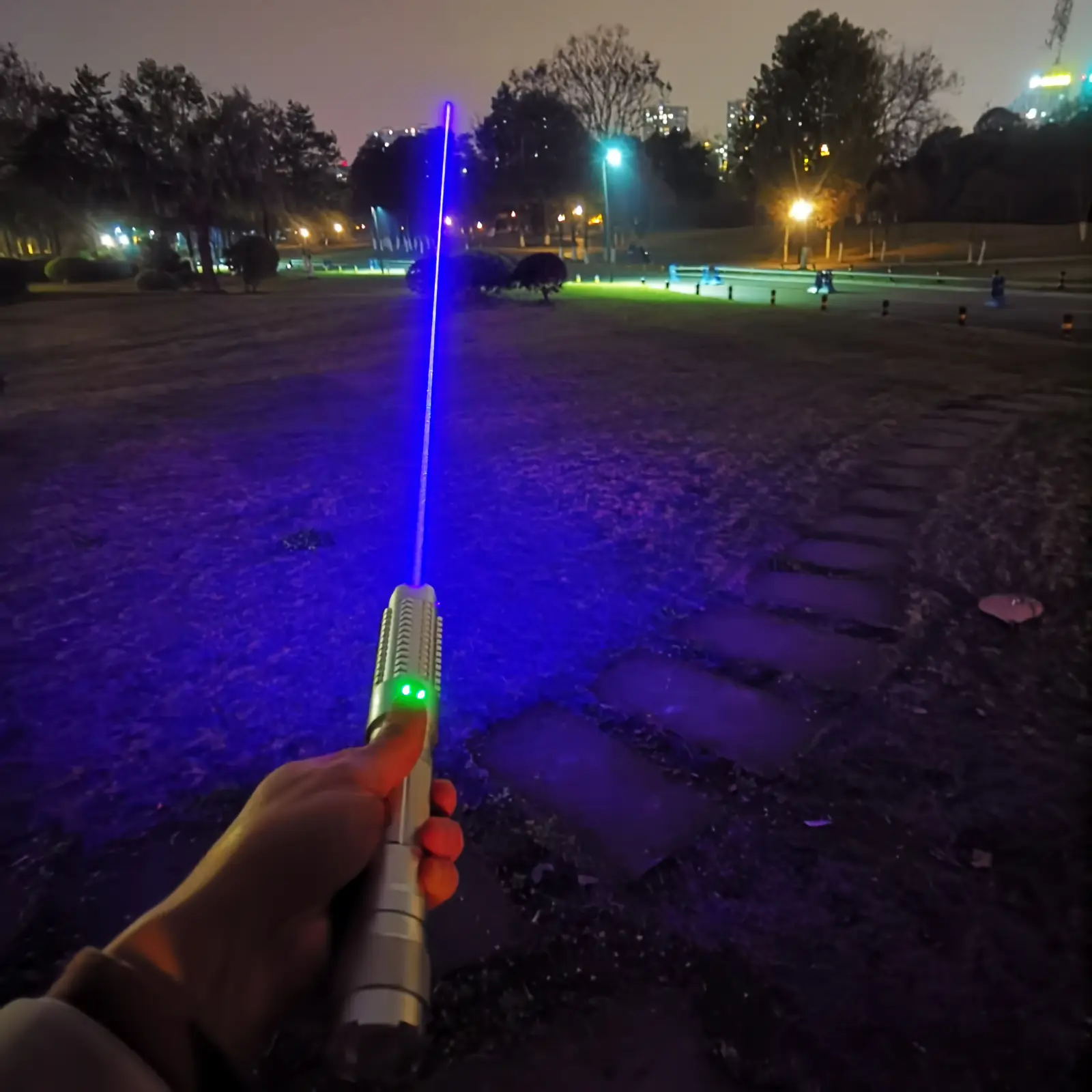 450nm 7–8W High Power Blue Laser Pointer Adjustable Focus Nichia Diode, SKU B021, 8000mw power, 450nm Blue laser wavelength, silver color, product thumbnail 7